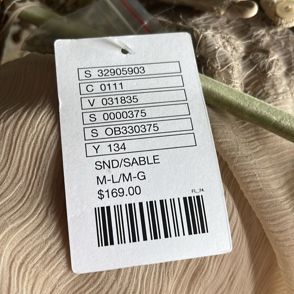 Kimchi Blue Sheer Beautiful Top - Picture 10 of 10